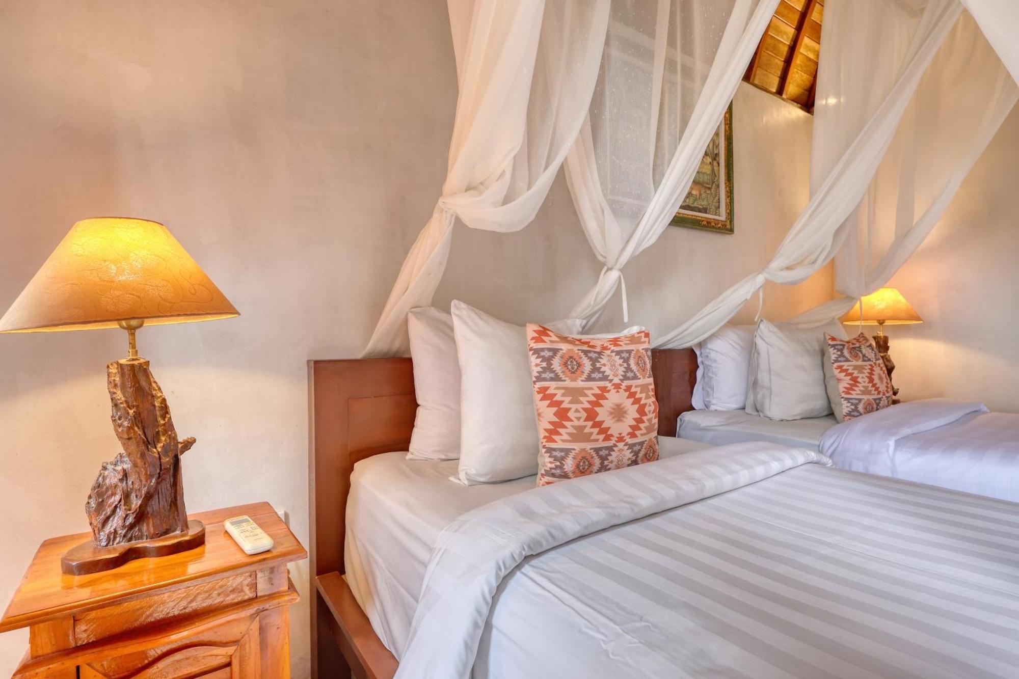 Bagia Bungalows Batumadeg Zimmer foto